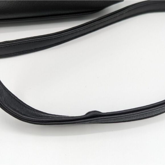 YOKI Faux Leather Crossbody Bag - Picture 2 of 6